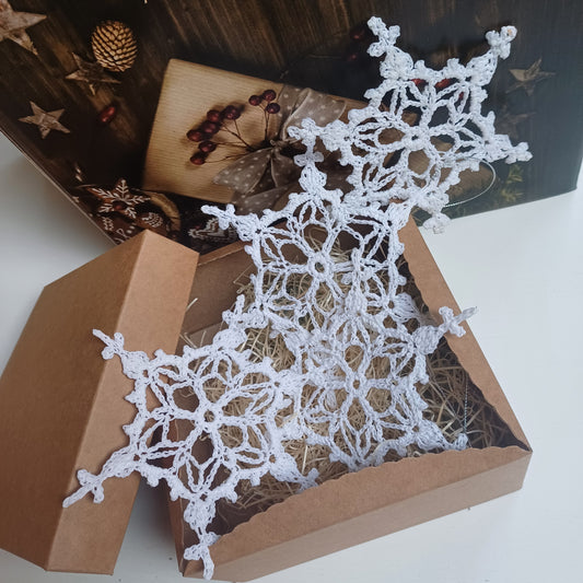 Collezione FIOCCHI DI NEVE all'uncinetto